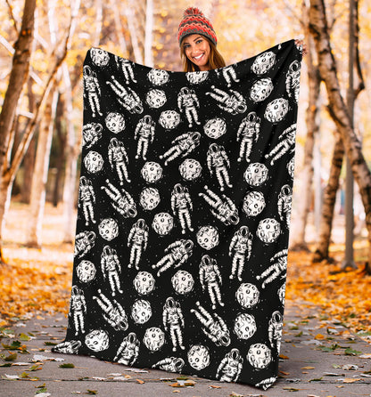 Astronaut Pattern Print Design 03 Premium Blanket
