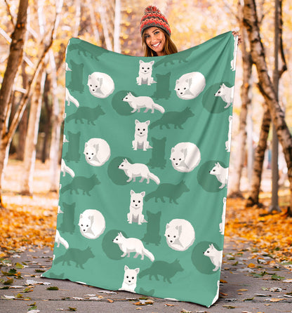 Arctic Fox Pattern Print Design Premium Blanket