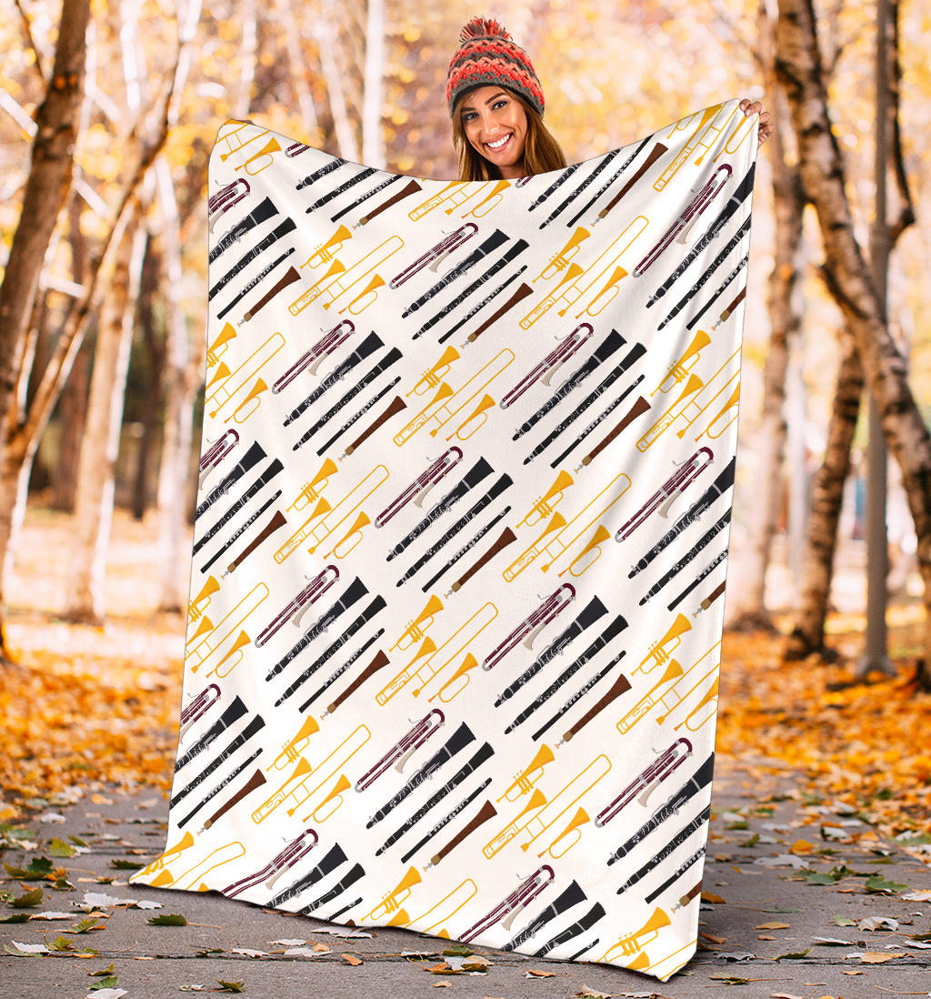 Clarinet Pattern Print Design 01 Premium Blanket