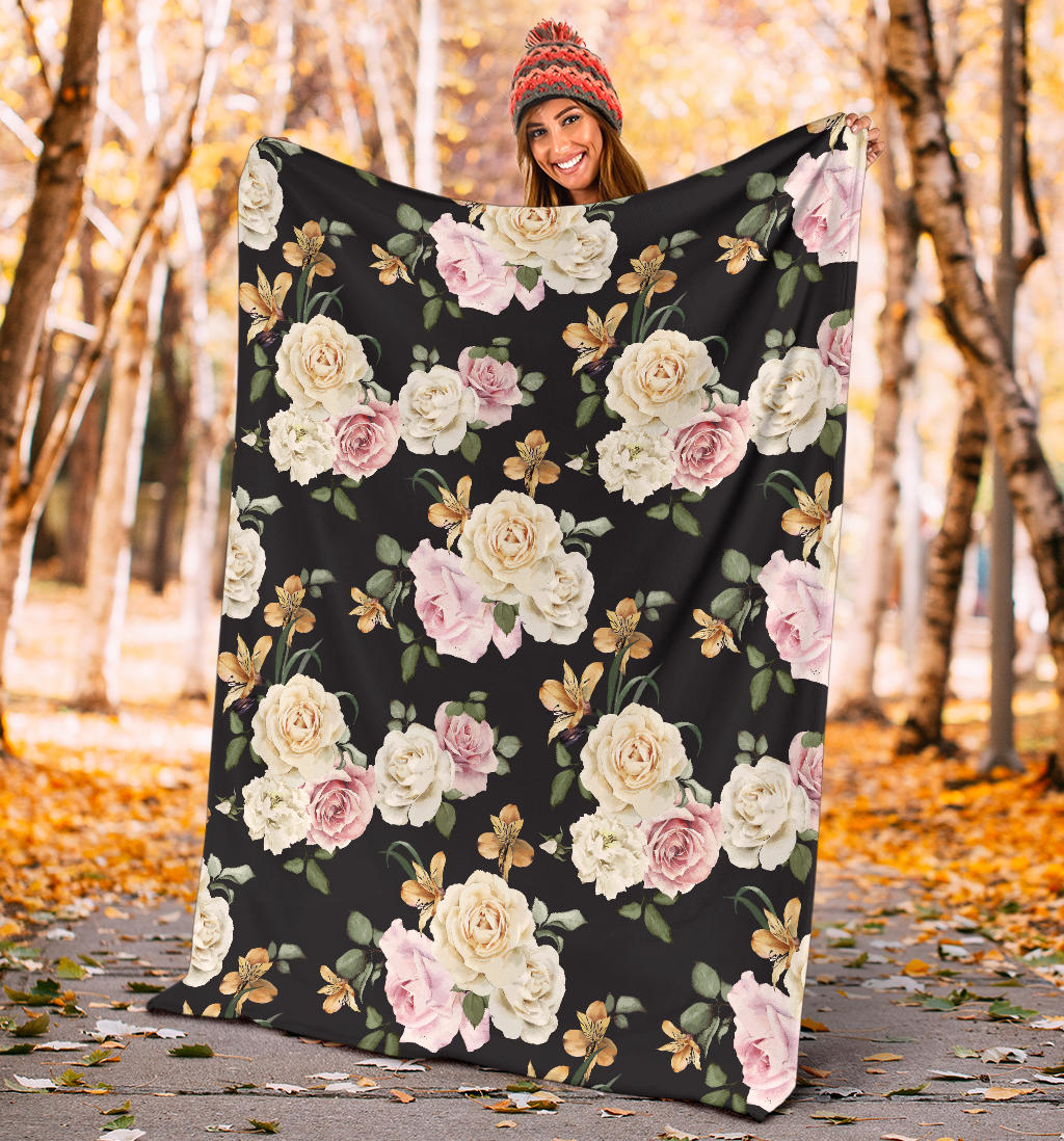 Rose Pattern Print Design A01 Premium Blanket