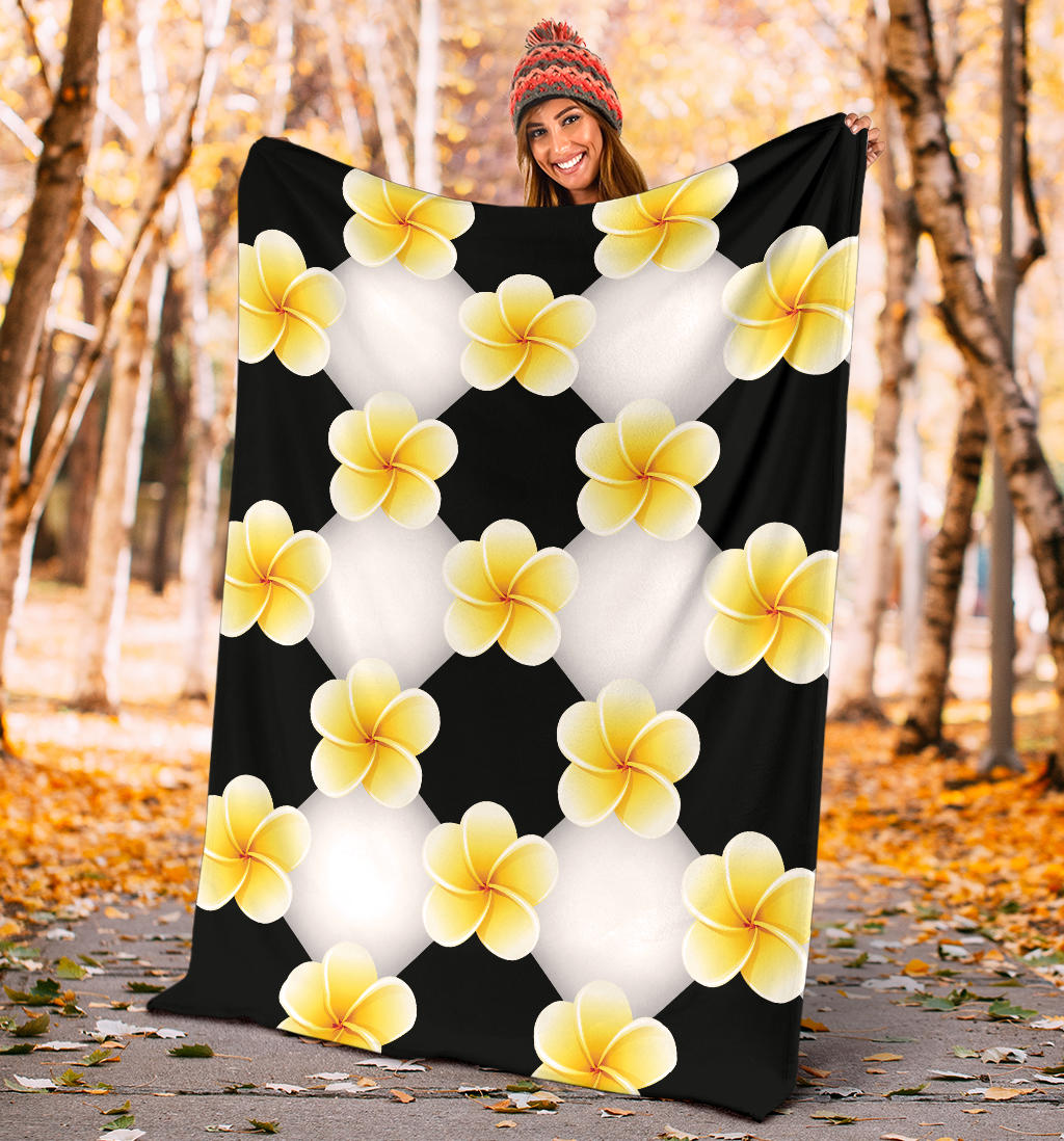 Plumeria Pattern Print Design A04 Premium Blanket
