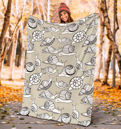 Snail Pattern Print Design 03 Premium Blanket