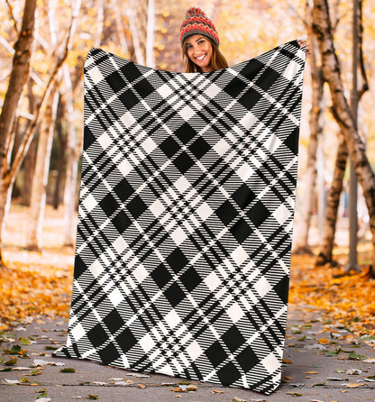 Plaid Black White Pattern Print Design A02 Premium Blanket