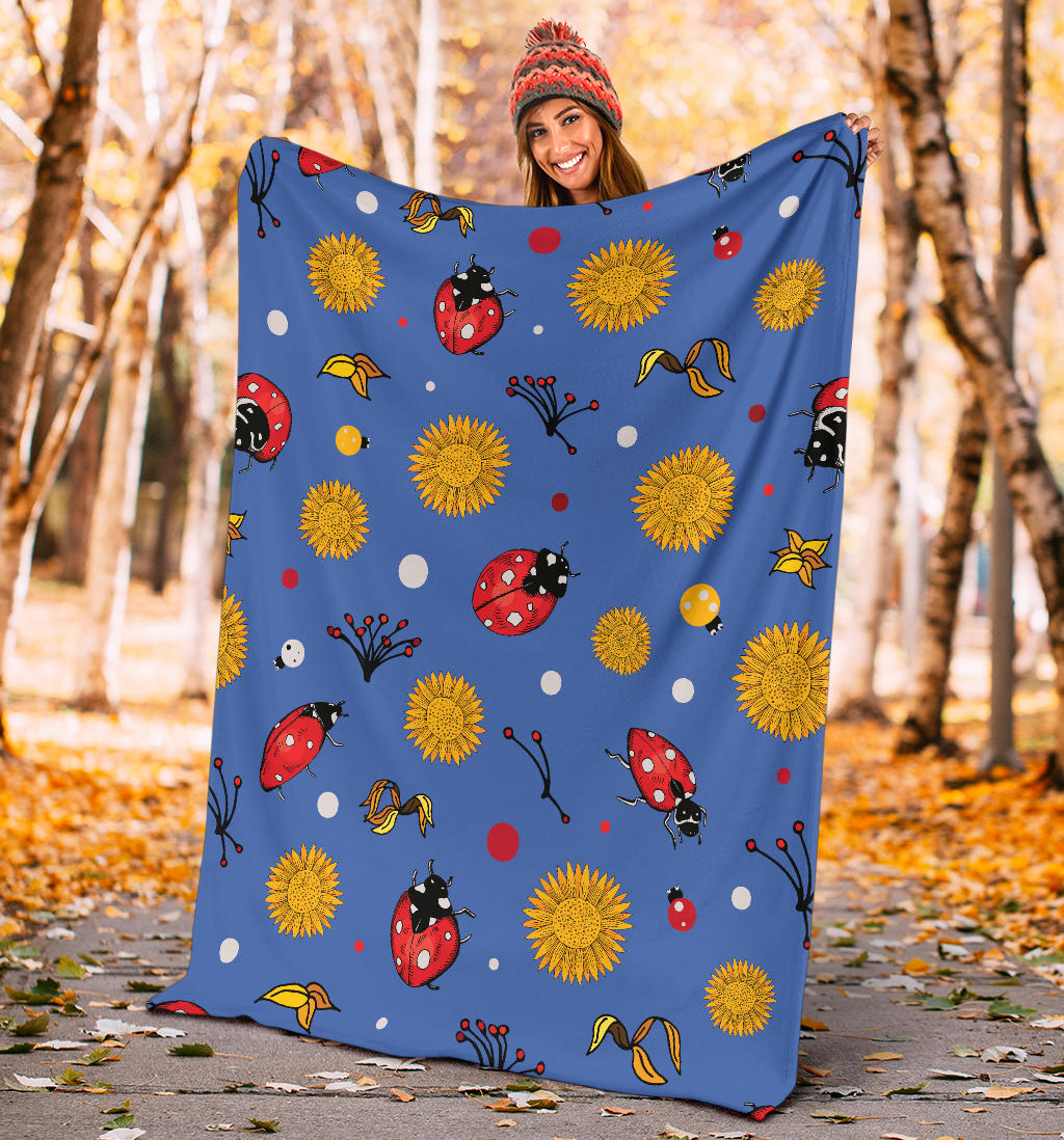 Ladybug Pattern Print Design 05 Premium Blanket