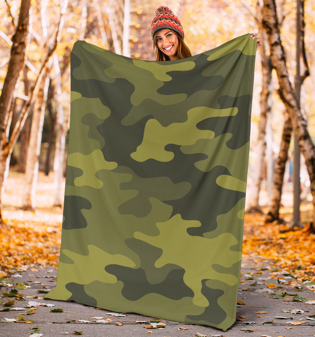 Military Camouflage Pattern Print Design 02 Premium Blanket