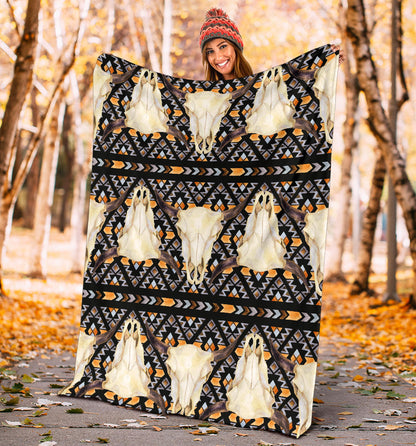 Buffalo Head Pattern Print Design 03 Premium Blanket