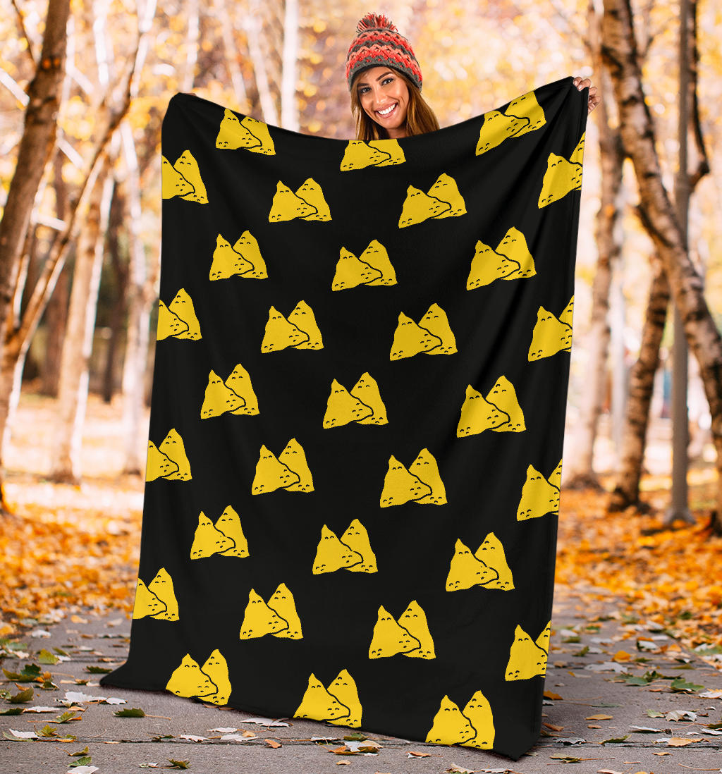 Nachos Pattern Print Design A02 Premium Blanket