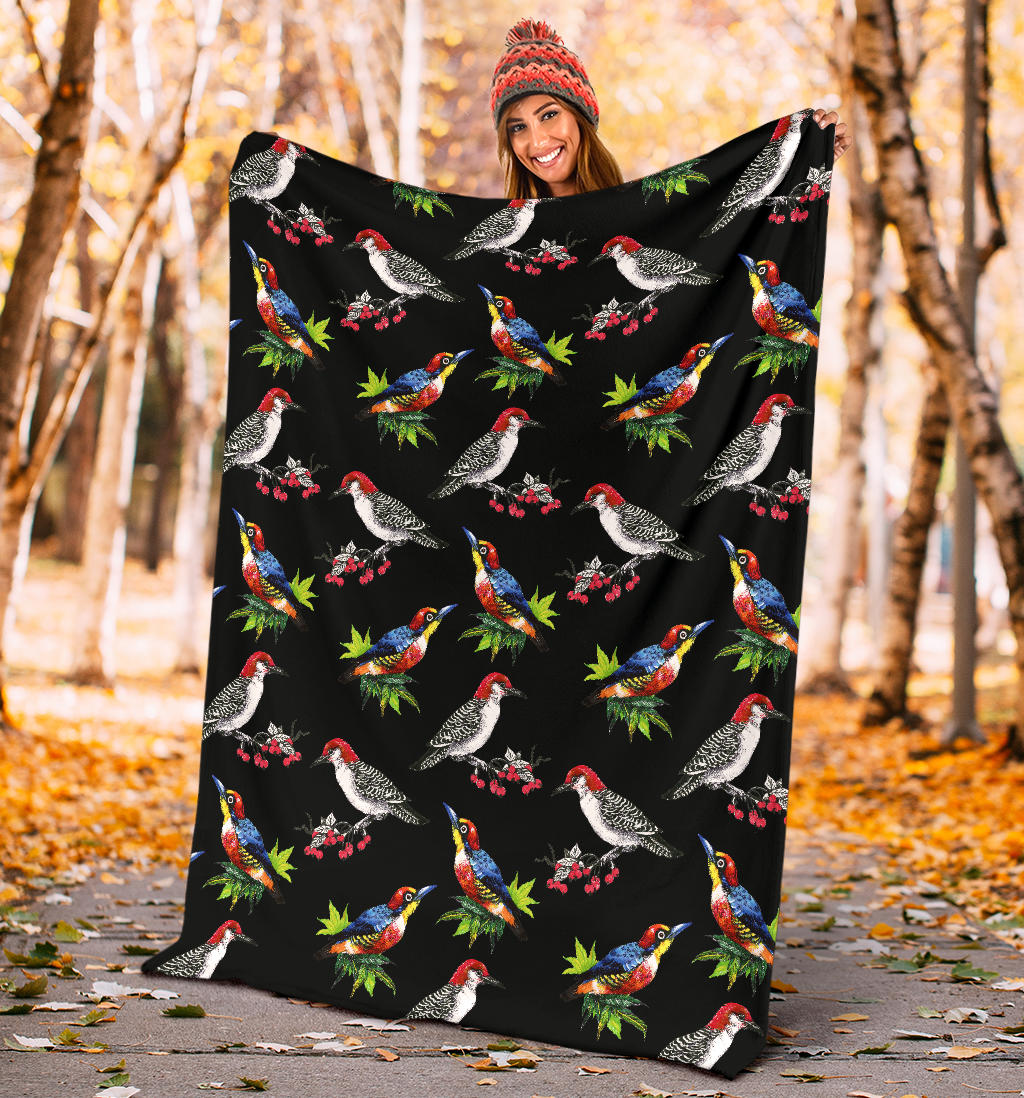 Birds Pattern Print Design 06 Premium Blanket