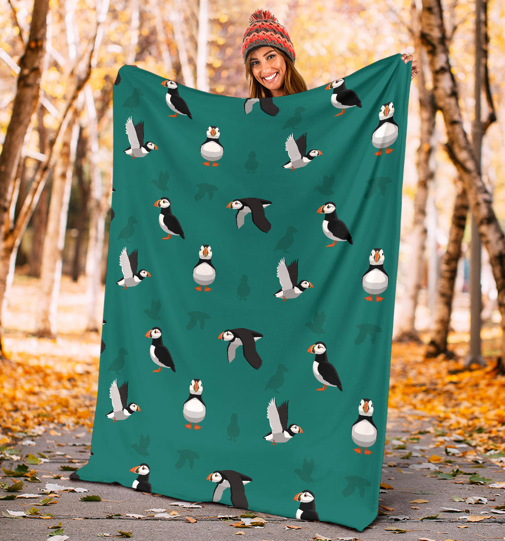 Puffin Pattern Print Design A02 Premium Blanket