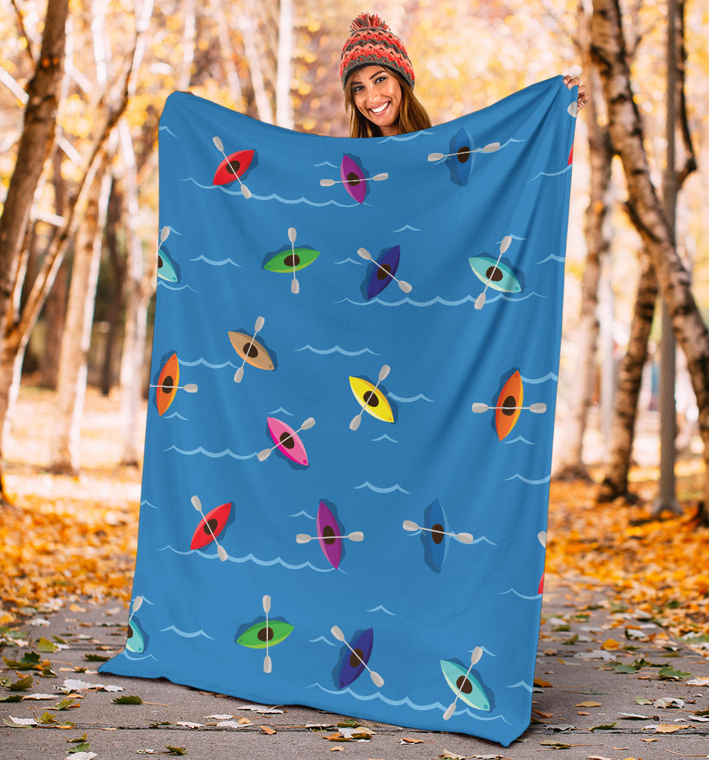 Kayak Pattern Print Design 03 Premium Blanket