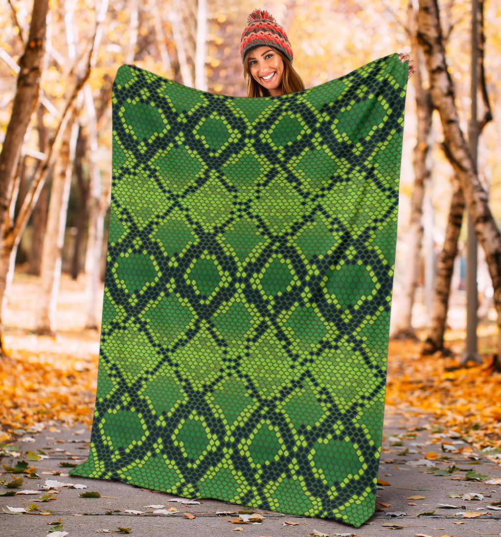 Python Green Pattern Print Design A01 Premium Blanket