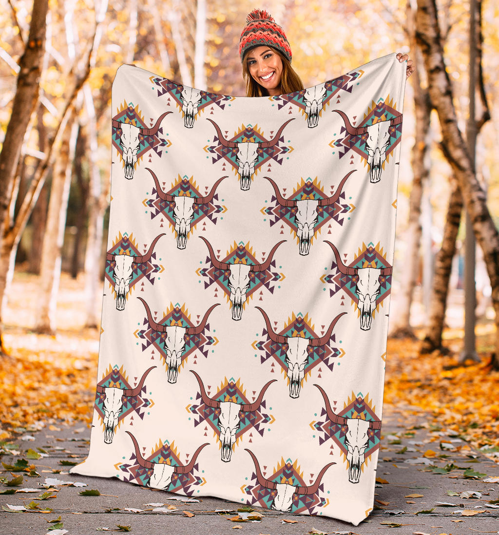 Buffalo Head Pattern Print Design 02 Premium Blanket