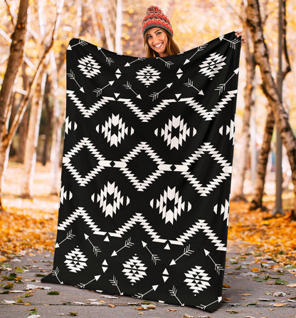 Native Pattern Print Design A04 Premium Blanket