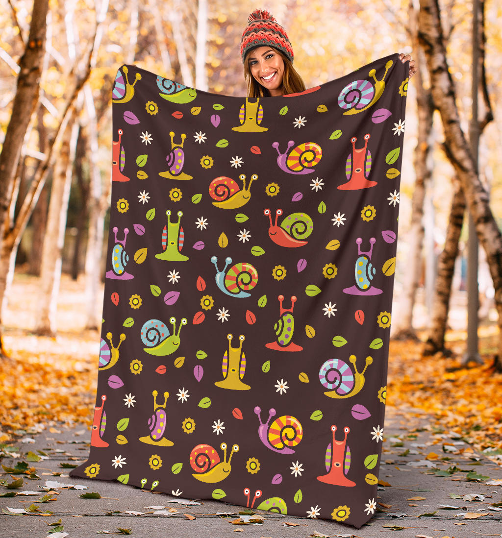 Snail Pattern Print Design 01 Premium Blanket