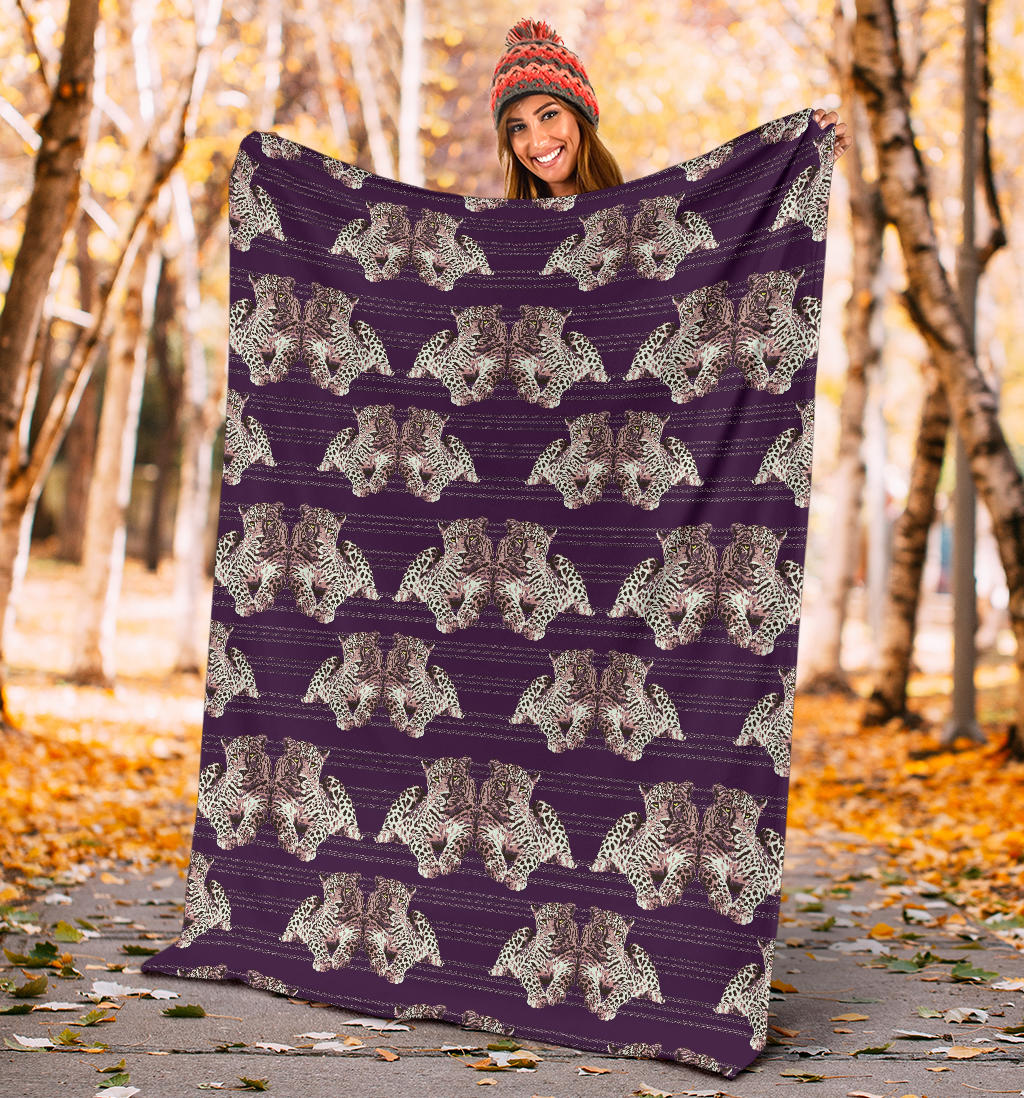 Leopard Pattern Print Design 01 Premium Blanket