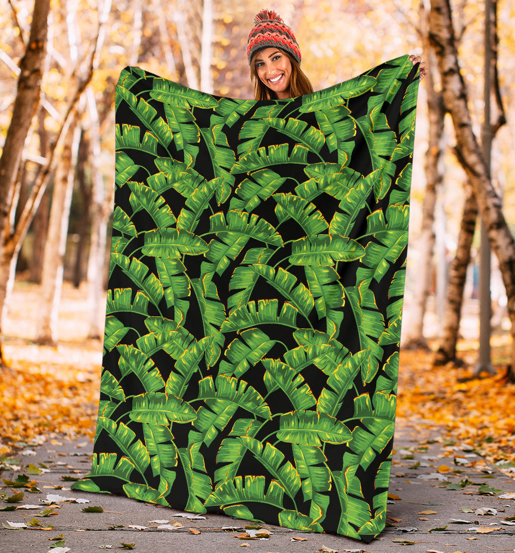 Banana Leaf Pattern Print Design 03 Premium Blanket