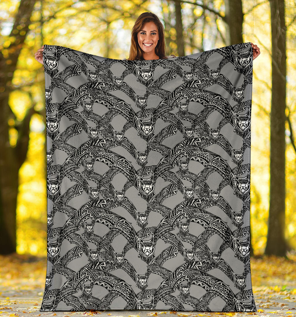 Bat Pattern Print Design 04 Premium Blanket