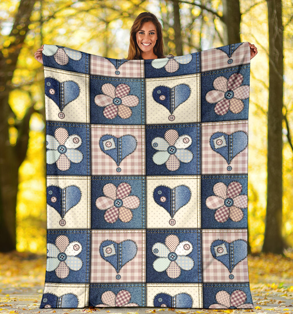 Patchwork Heart Flower Pattern Print Design 01 Premium Blanket