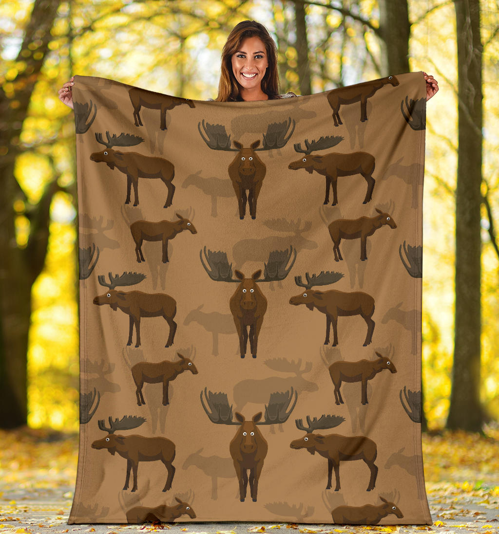 Moose Pattern Print Design 03 Premium Blanket