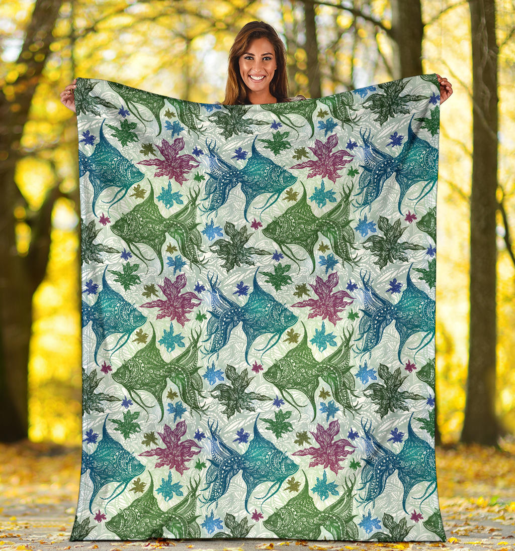 Angelfish Tribal Pattern Print Design 01 Premium Blanket