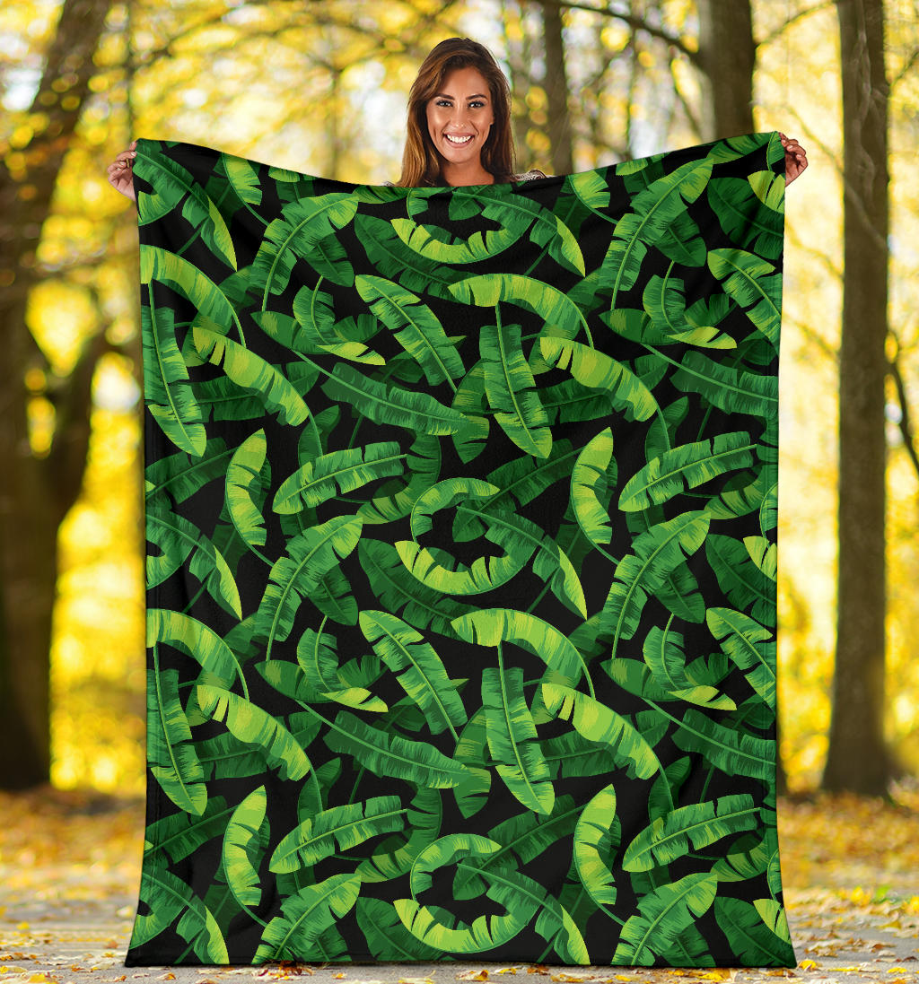 Banana Leaf Pattern Print Design 02 Premium Blanket