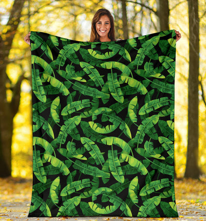 Banana Leaf Pattern Print Design 02 Premium Blanket