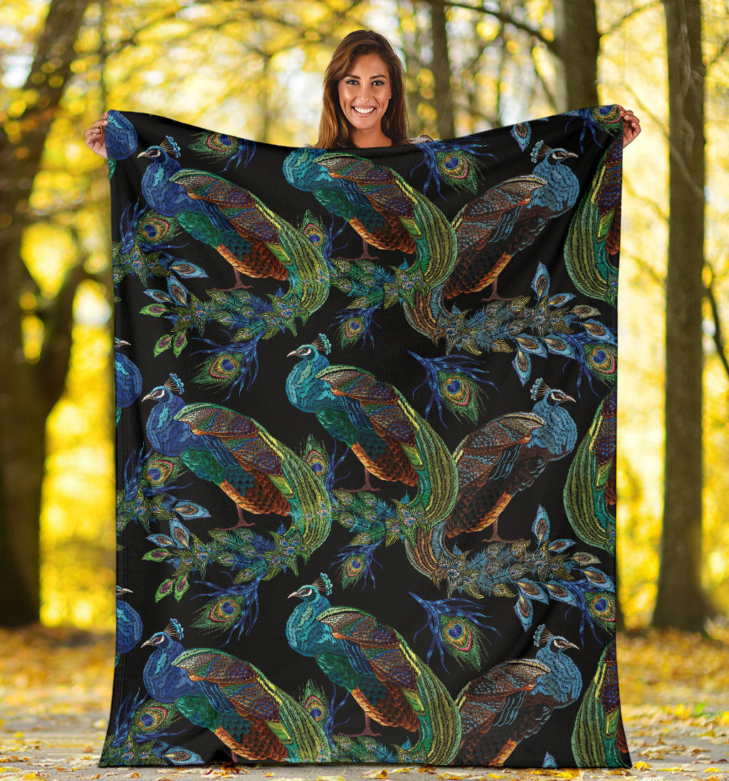 Peacock Pattern Print Design A04 Premium Blanket