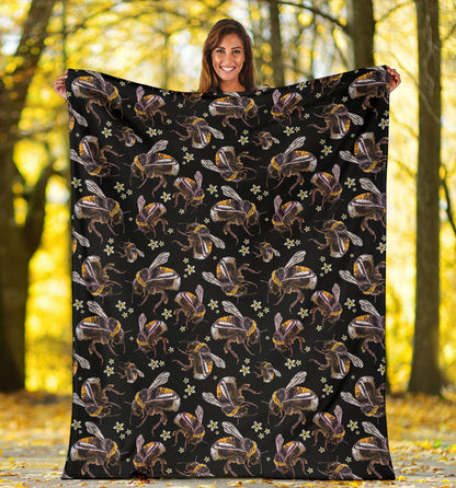 Bee Pattern Print Design 04 Premium Blanket