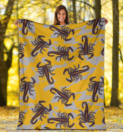 Scorpion Pattern Print Design 01 Premium Blanket