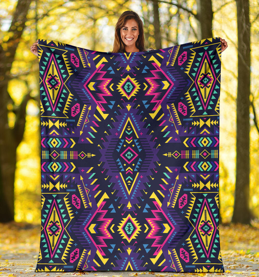Aztec Pattern Print Design 07 Premium Blanket