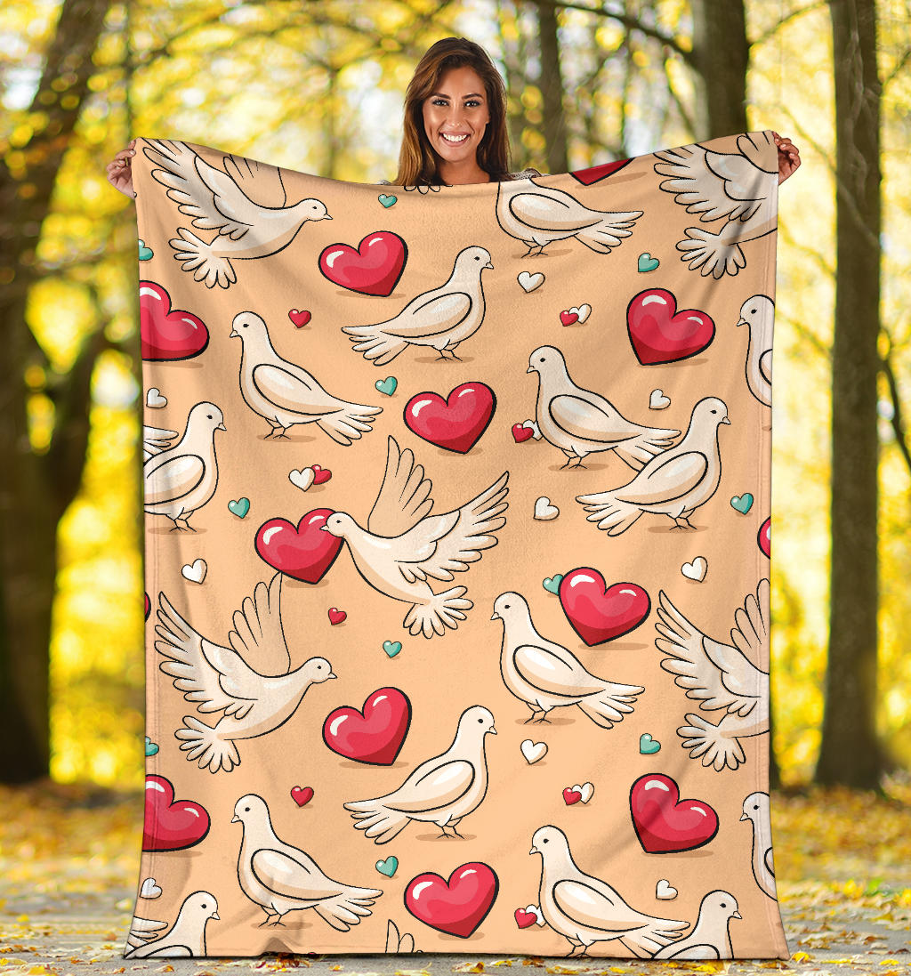 Pigeon Heart Pattern Print Design 04 Premium Blanket