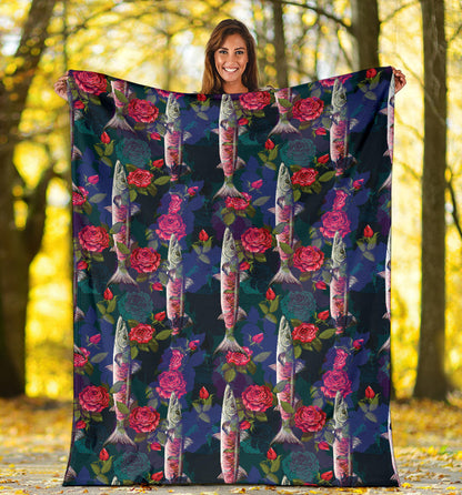 Barracuda with Folwer Pattern Print Design 01 Premium Blanket