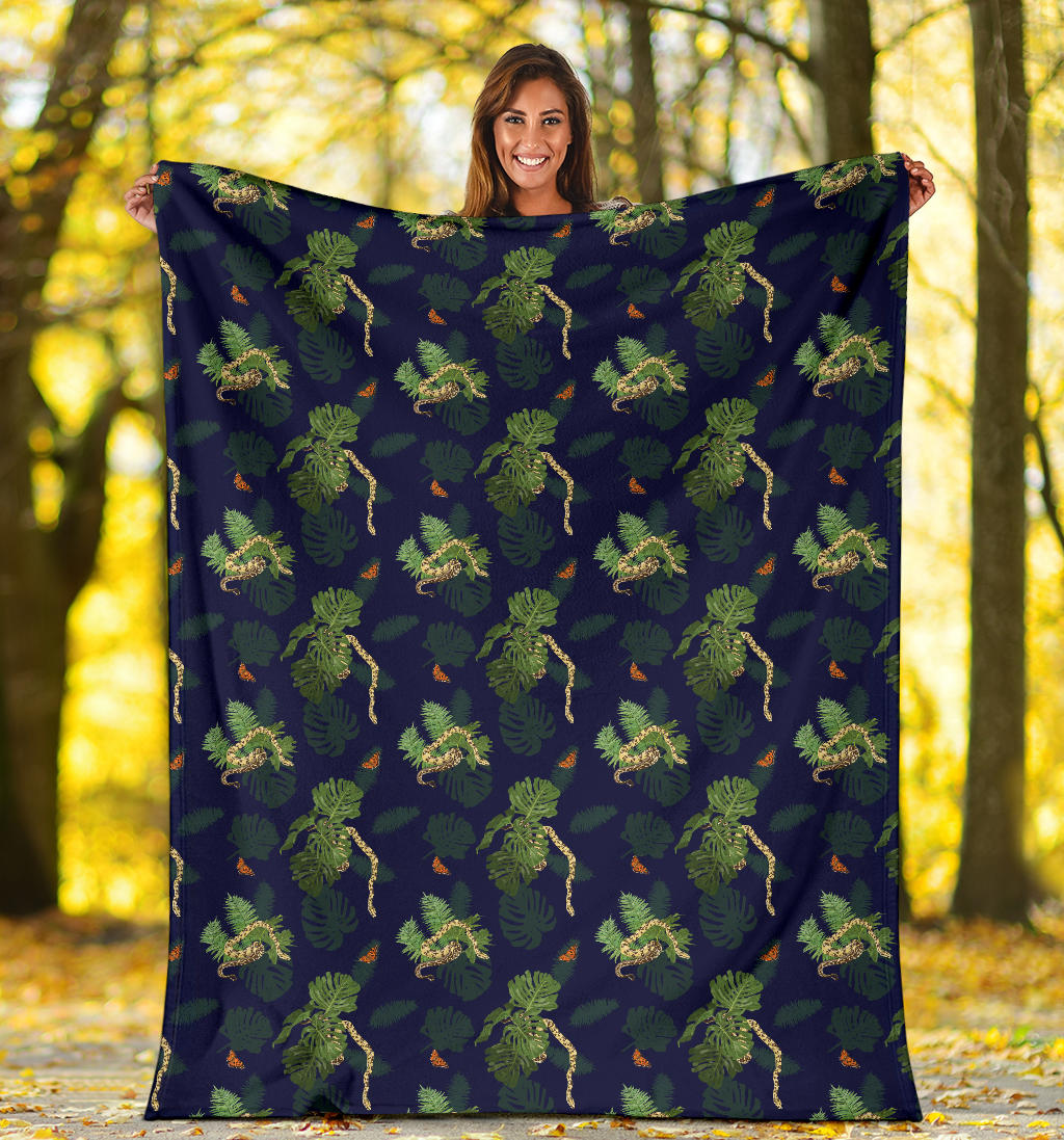 Boa Pattern Print Design 02 Premium Blanket