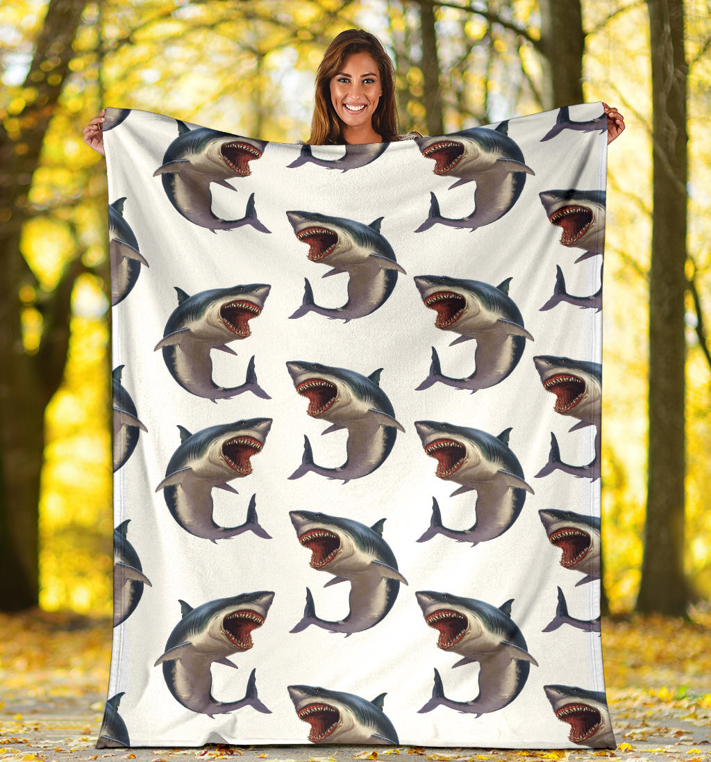 Great White Shark Pattern Print Design 03 Premium Blanket