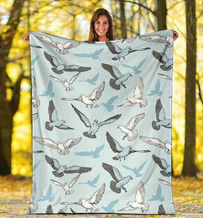 Pigeon Pattern Print Design 03 Premium Blanket