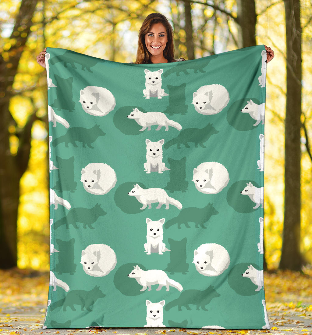 Arctic Fox Pattern Print Design Premium Blanket