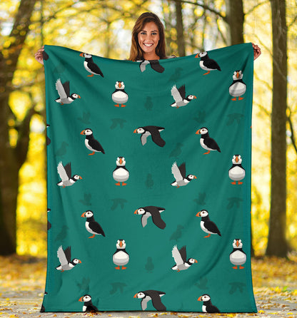 Puffin Pattern Print Design A02 Premium Blanket