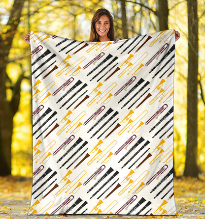 Clarinet Pattern Print Design 01 Premium Blanket