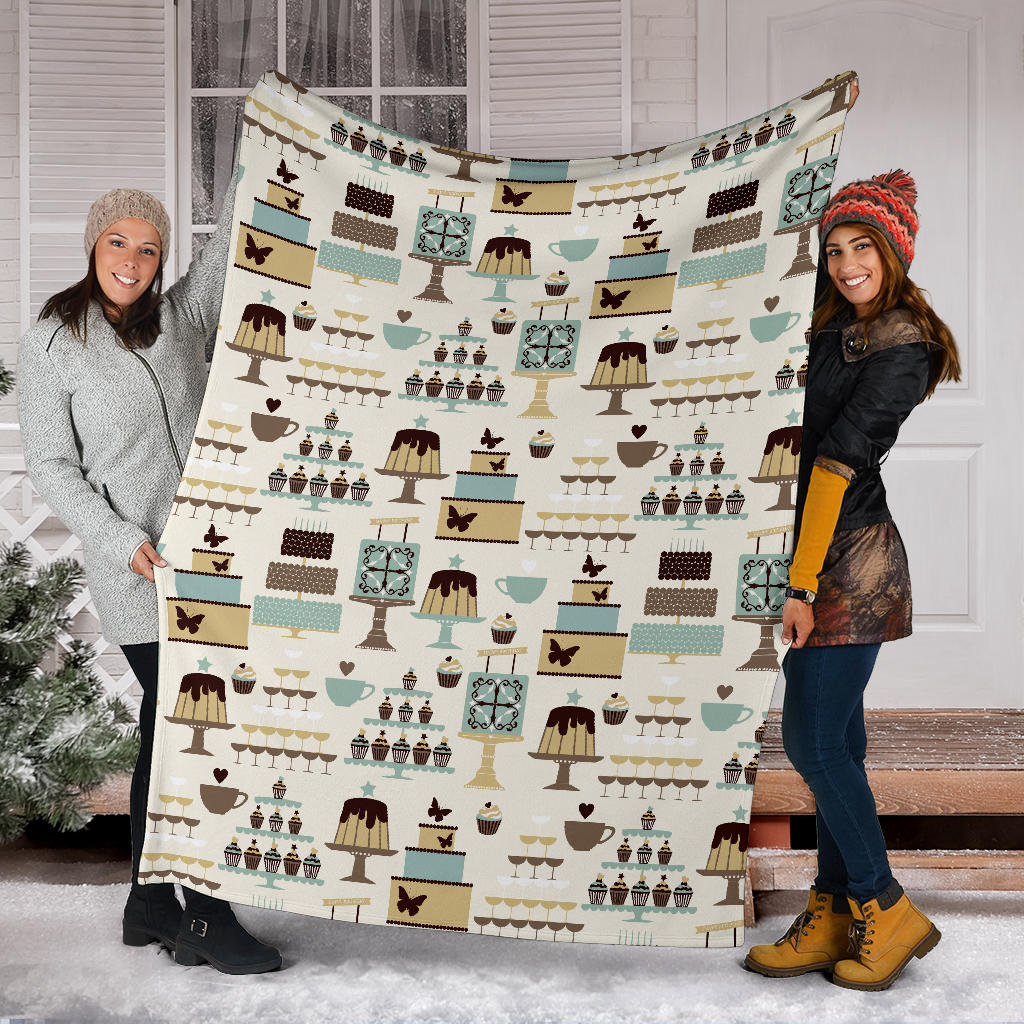 Cake Pattern Print Design 02 Premium Blanket