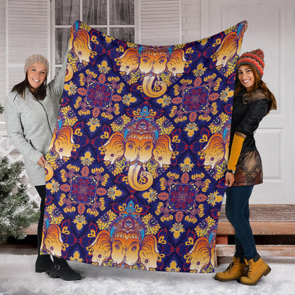 Ganesha Pattern Print Design 01 Premium Blanket