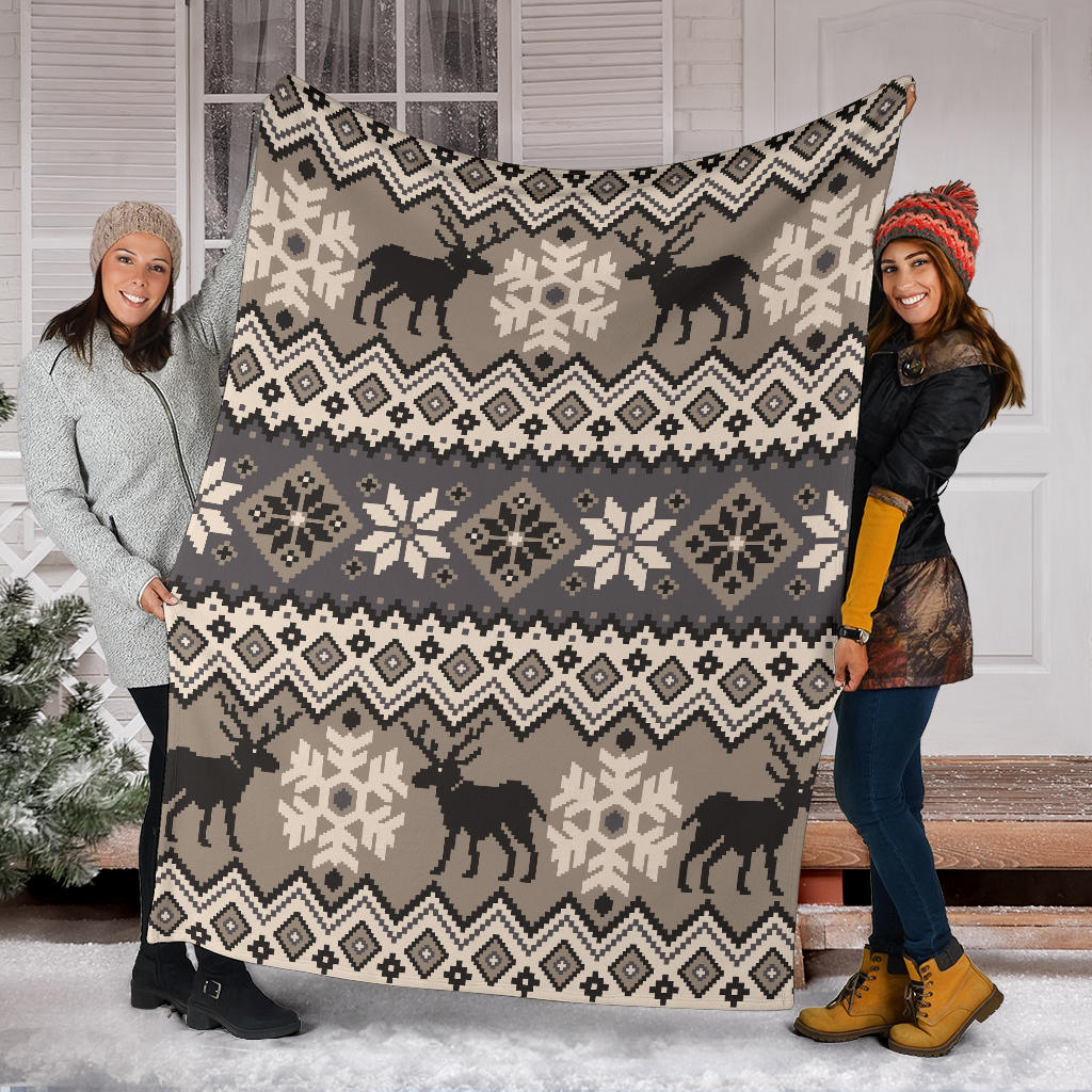 Nordic Pattern Print Design A01 Premium Blanket