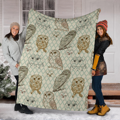 Owl Pattern Print Design A03 Premium Blanket
