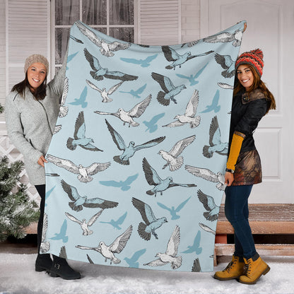 Pigeon Pattern Print Design 03 Premium Blanket