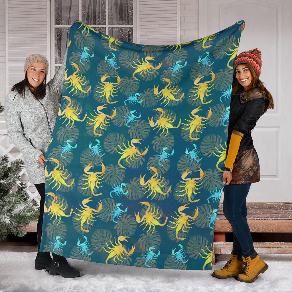 Scorpion Pattern Print Design 02 Premium Blanket