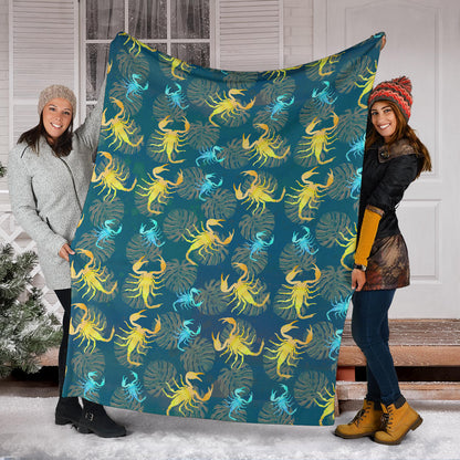 Scorpion Pattern Print Design 02 Premium Blanket
