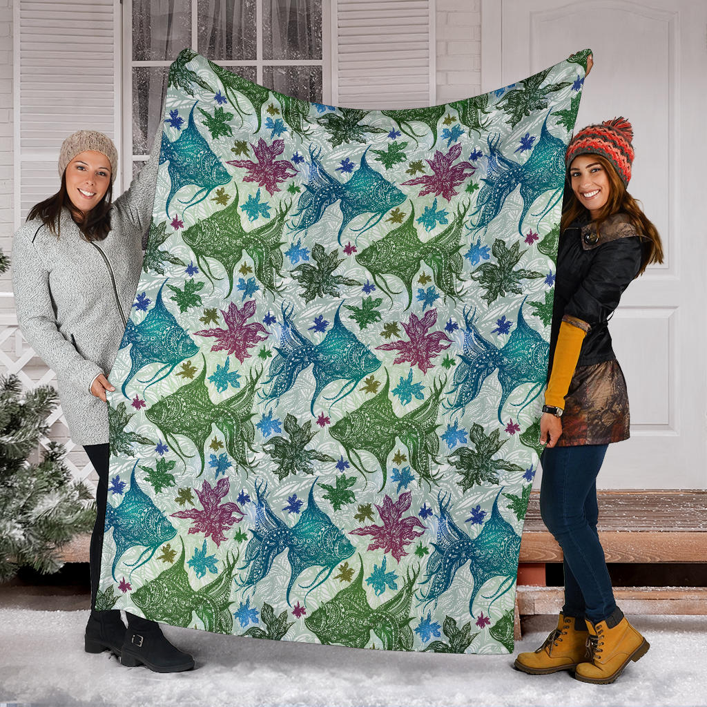 Angelfish Tribal Pattern Print Design 01 Premium Blanket