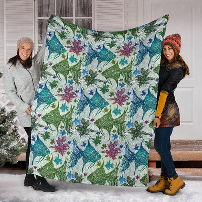 Angelfish Tribal Pattern Print Design 01 Premium Blanket
