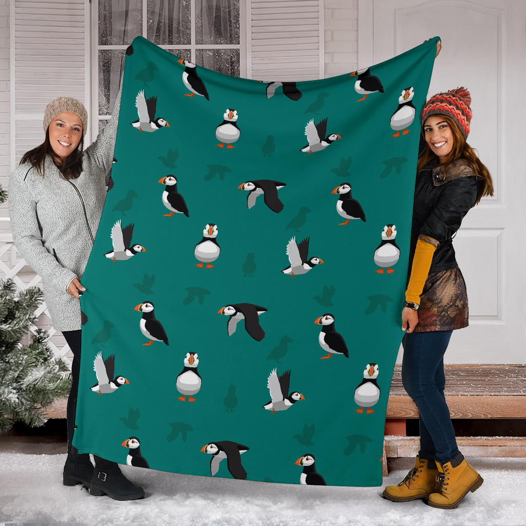 Puffin Pattern Print Design A02 Premium Blanket