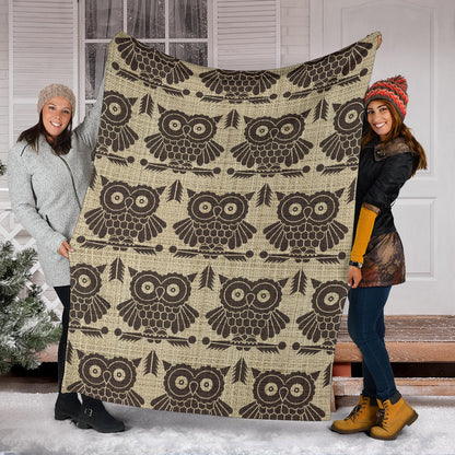 Owl Pattern Print Design A01 Premium Blanket