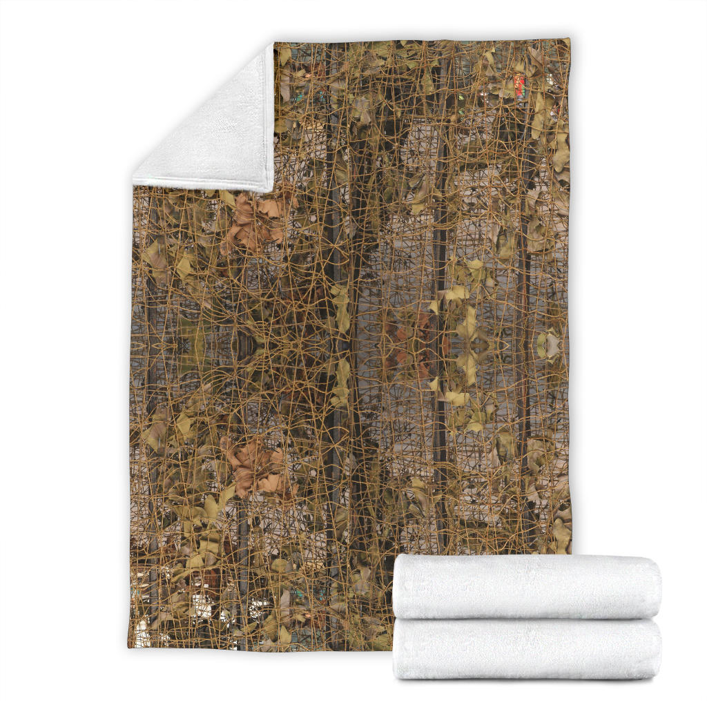 Camouflage Realtree Pattern Print Design 01 Premium Blanket